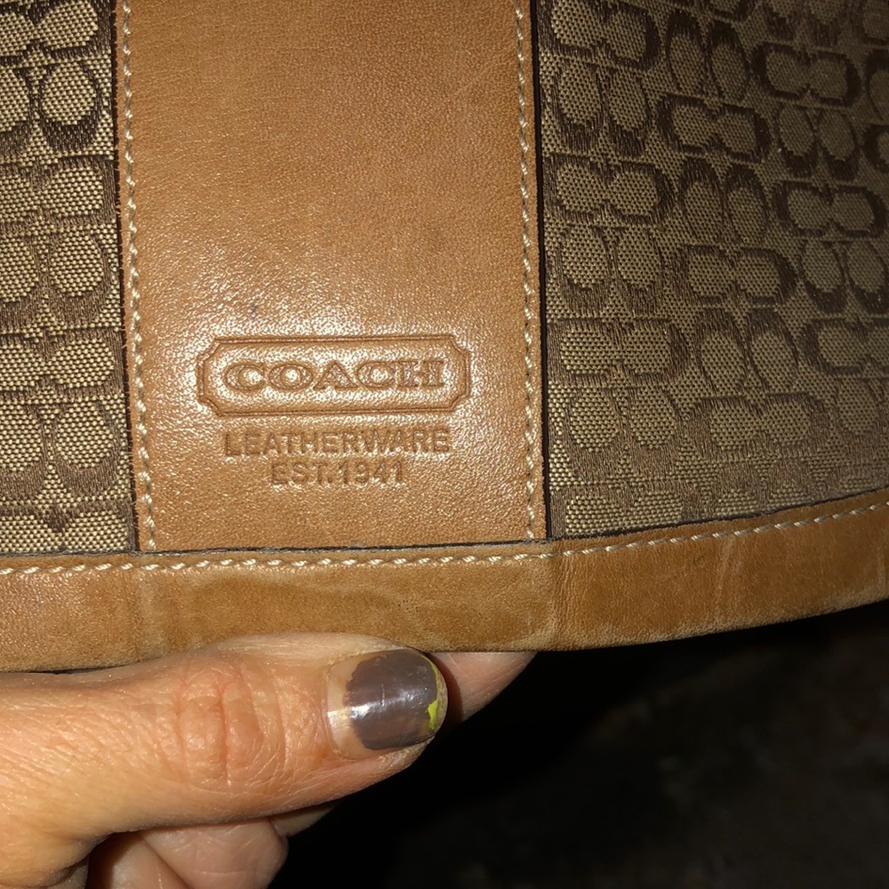 Handbag - Picture 3 of 7